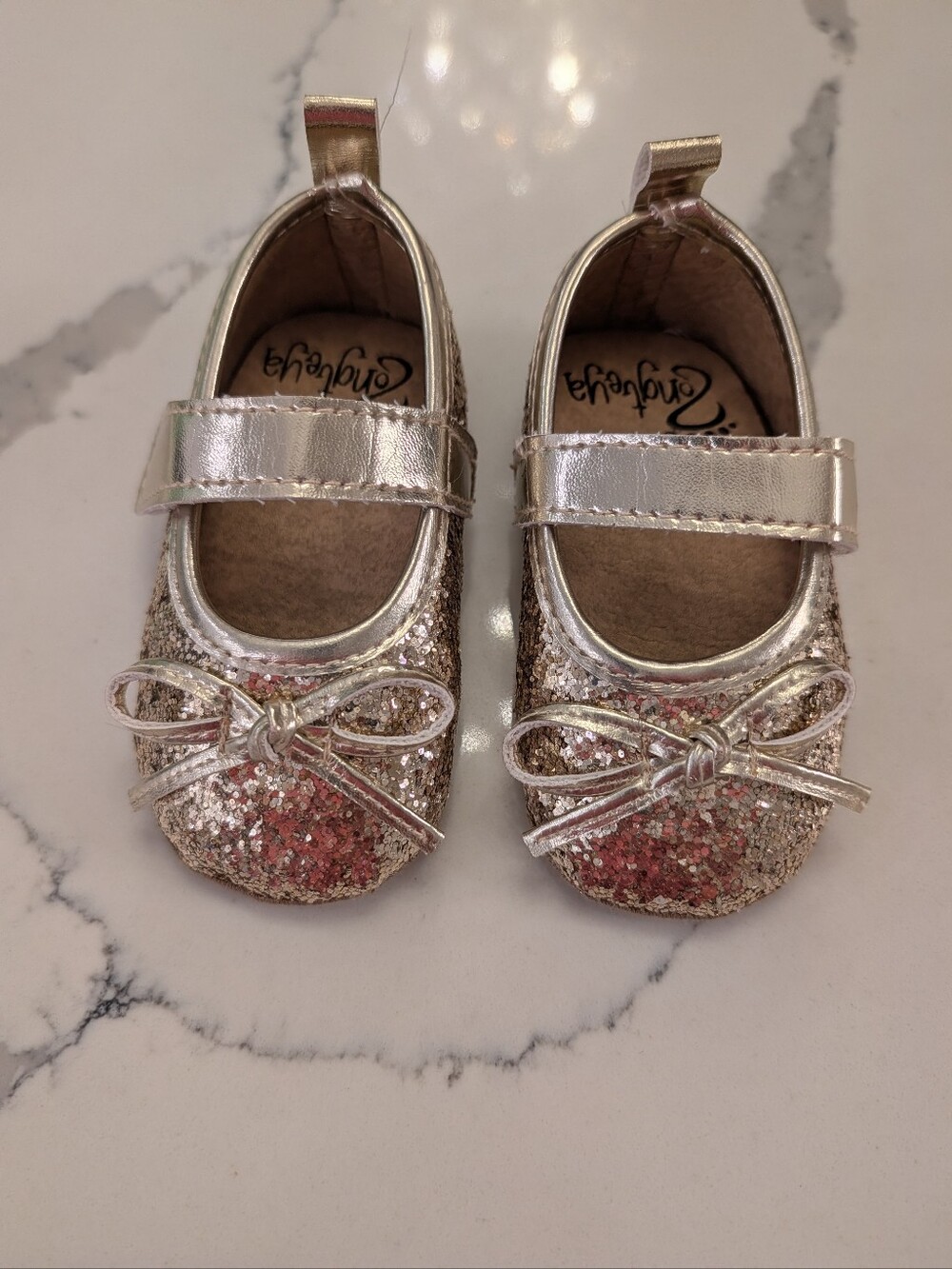 Baby/Toddler Glitter Mary Jane Shoes in Rose Gold 6-12 Months